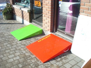Image of two stopgap.ca ramps outside a store.