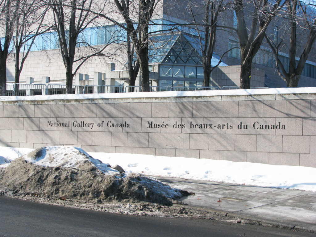 Image showing National Gallery of Canada written on a wall in both English and French